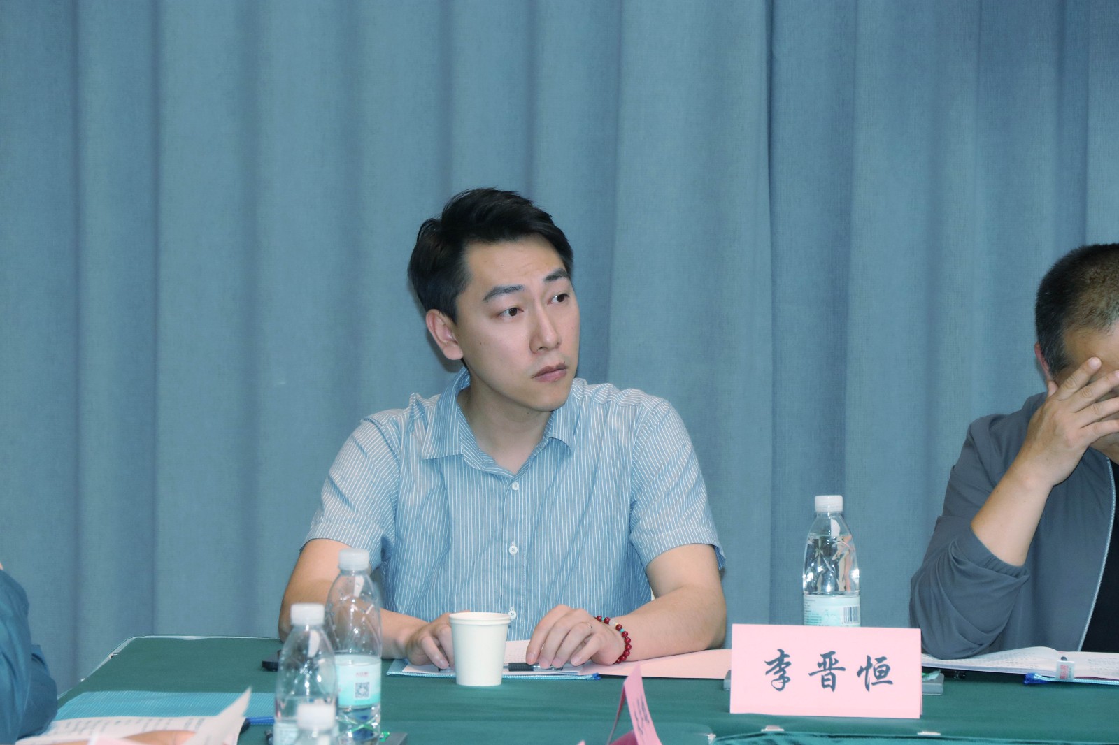 我司李晉恒總經理參加南平市建筑業(yè)協(xié)會第八屆第十次常務理事會暨會長辦公會議